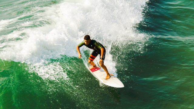 开云·体育官网APP下载-中美蝶泳后程体能储备策略分化明显，蝶泳业余